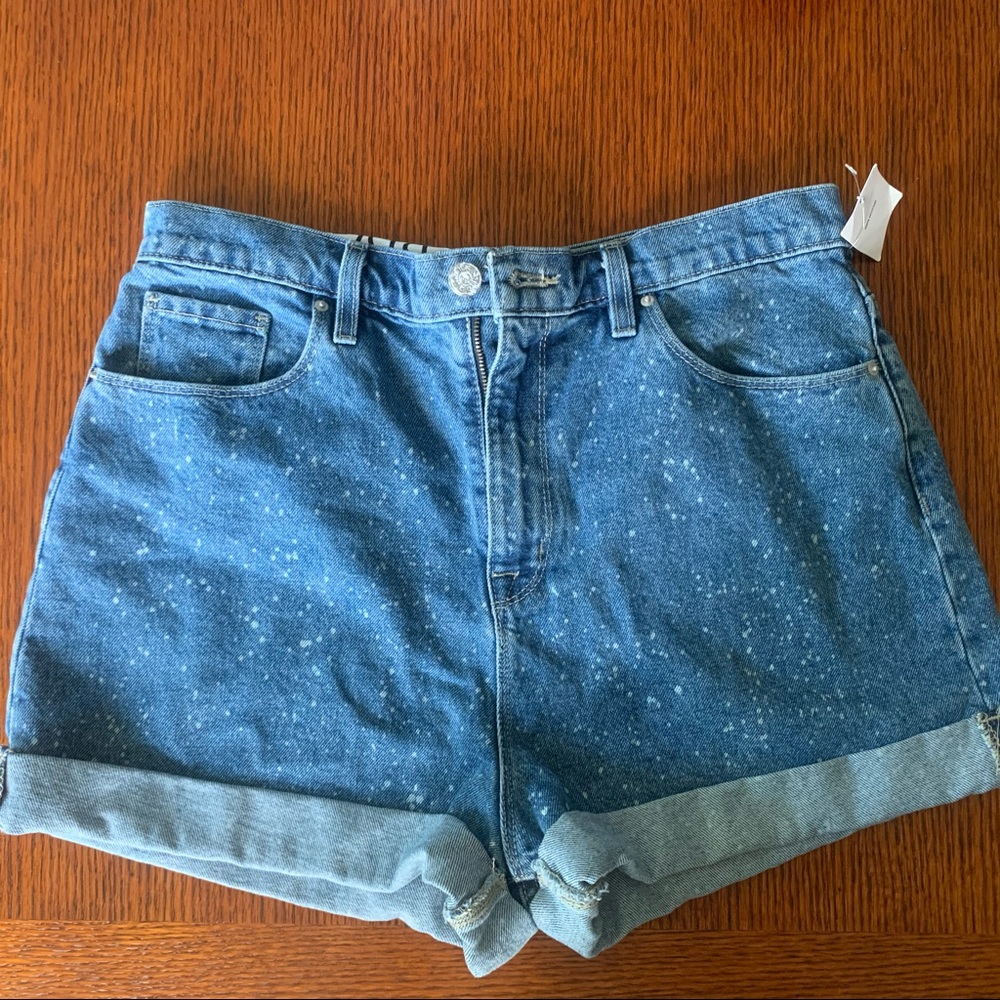 High rise mom short